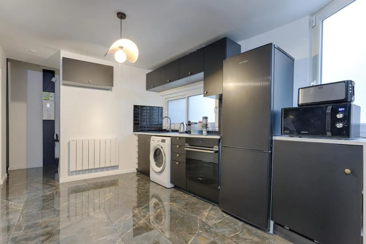 Amazing Luxury Triplex 3Br/8P - Arc De Triomphe Apartment Paris France