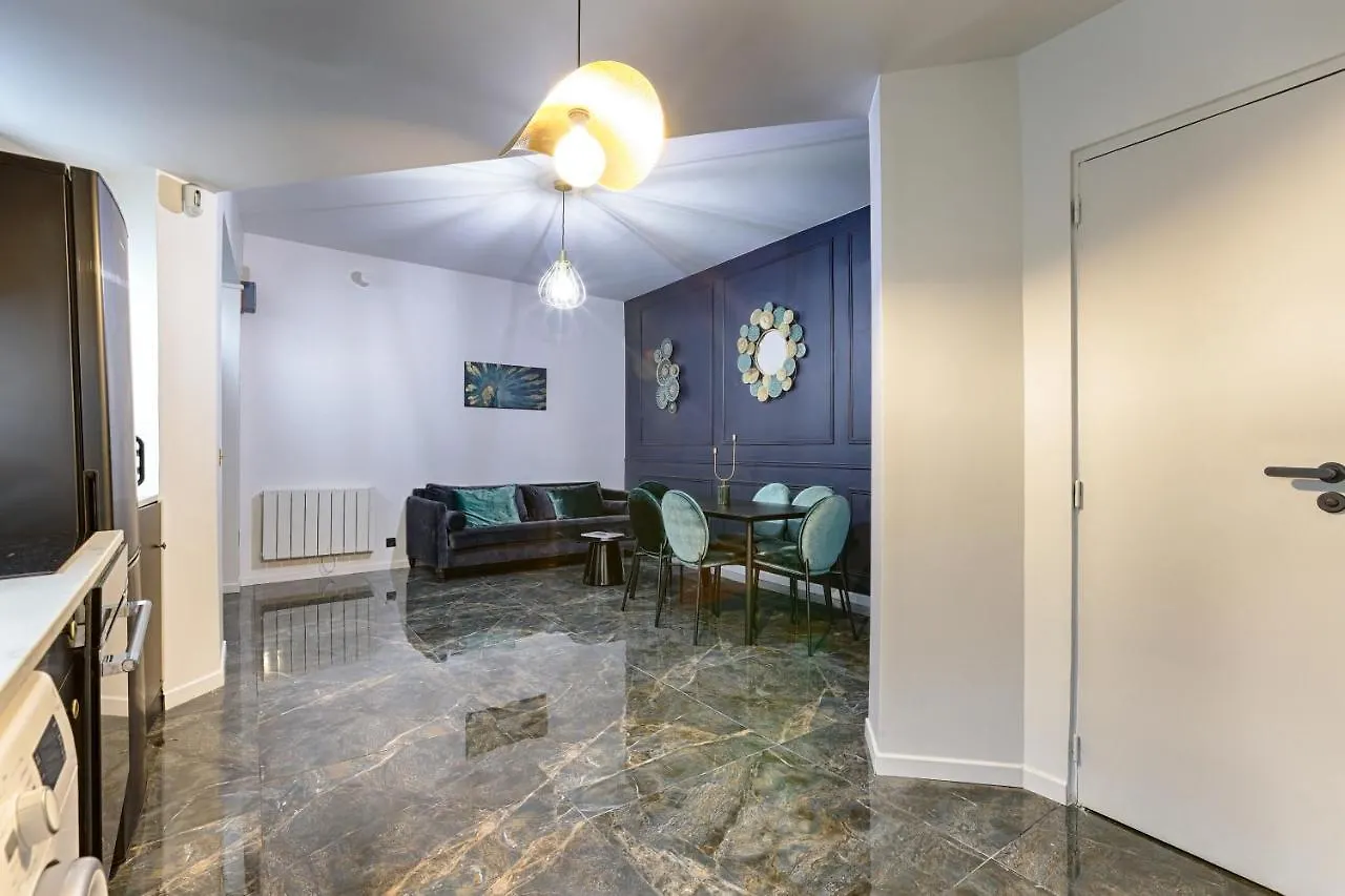 Amazing Luxury Triplex 3Br/8P - Arc De Triomphe Apartment Paris