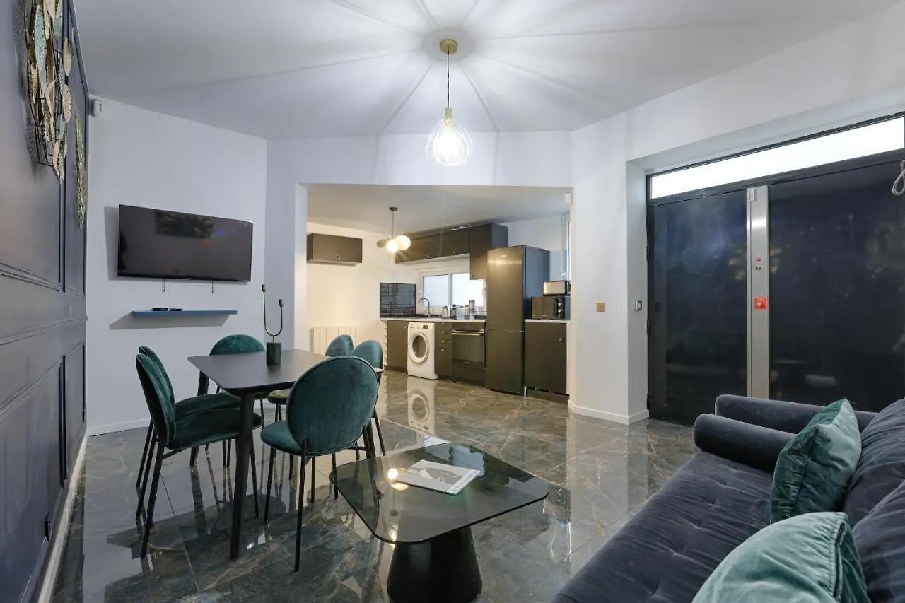 Amazing Luxury Triplex 3Br/8P - Arc De Triomphe Apartment Paris 0*,