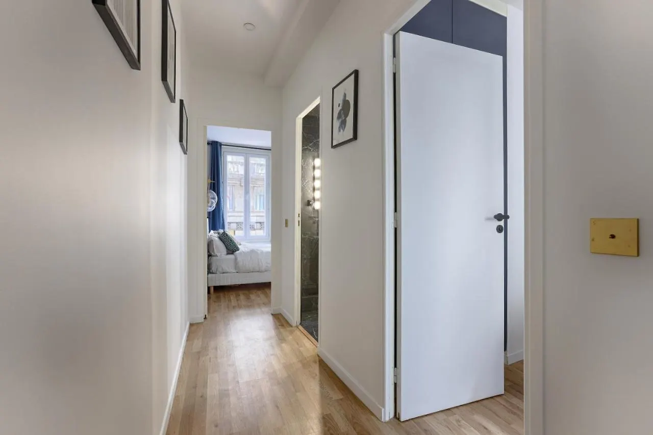 Amazing Luxury Triplex 3Br/8P - Arc De Triomphe Apartment Paris France