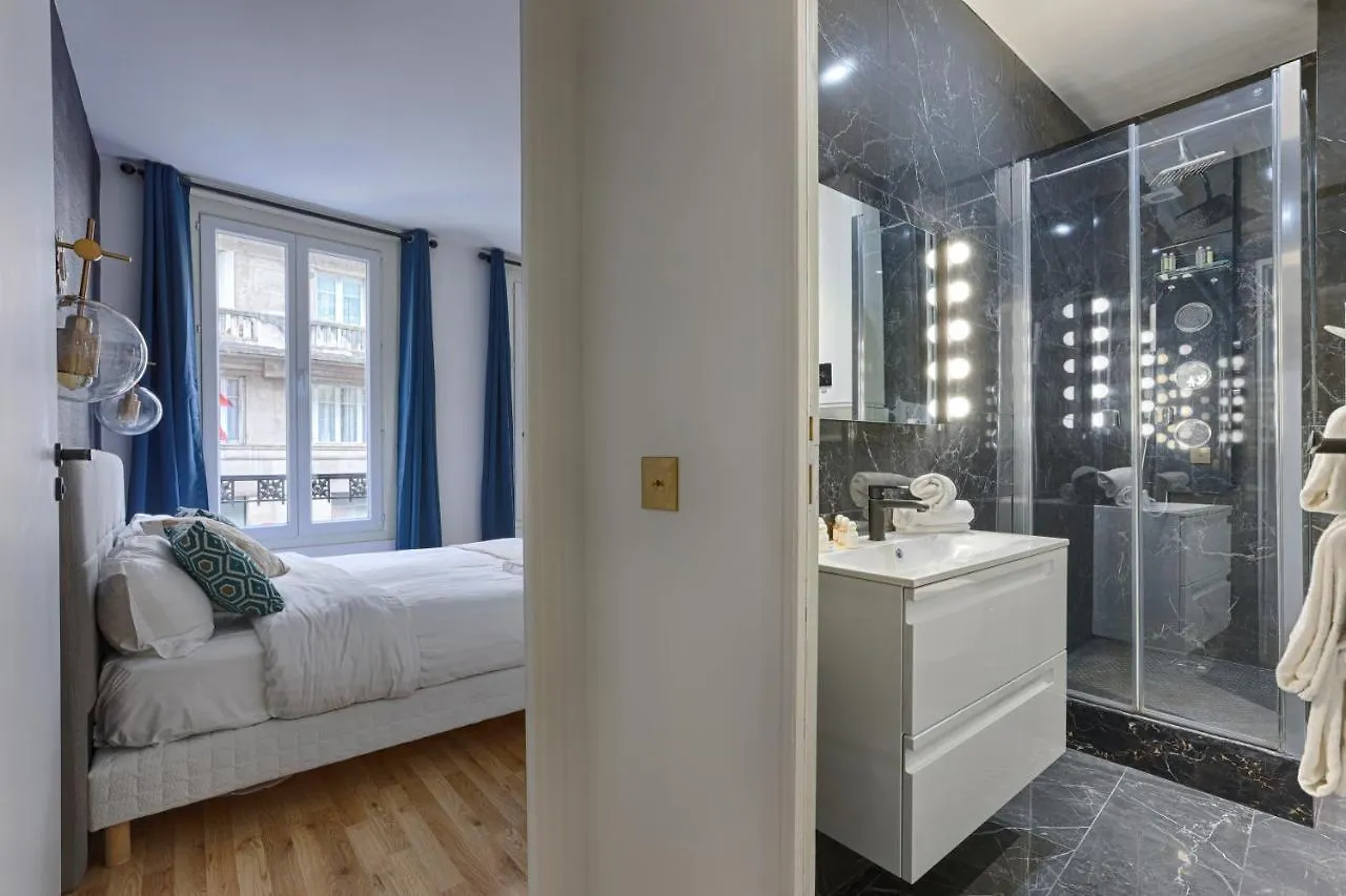 Amazing Luxury Triplex 3Br/8P - Arc De Triomphe Apartment Paris France